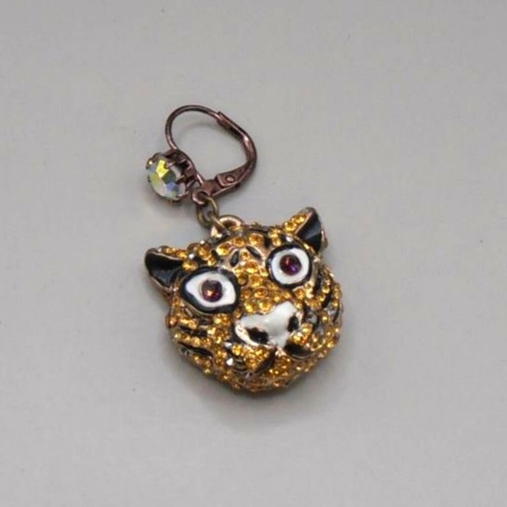 🟢 Betsey Johnson Single Tiger Face Earring Rhinestone Enamel Whimsical Dangle